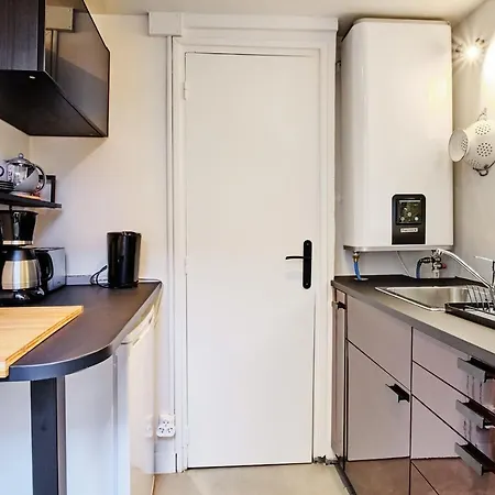 Studio With A Peacefull Private Patio Apartman