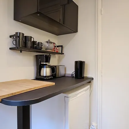 Studio With A Peacefull Private Patio Apartman